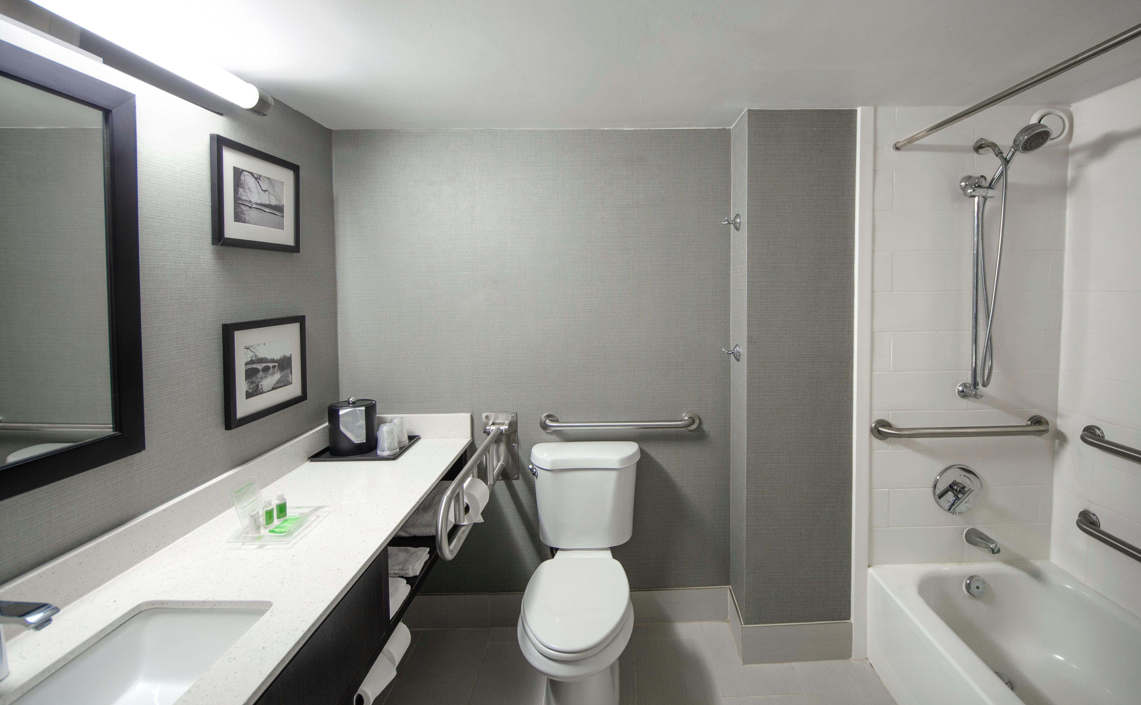 Holiday Inn Princeton By Ihg Bagian luar foto