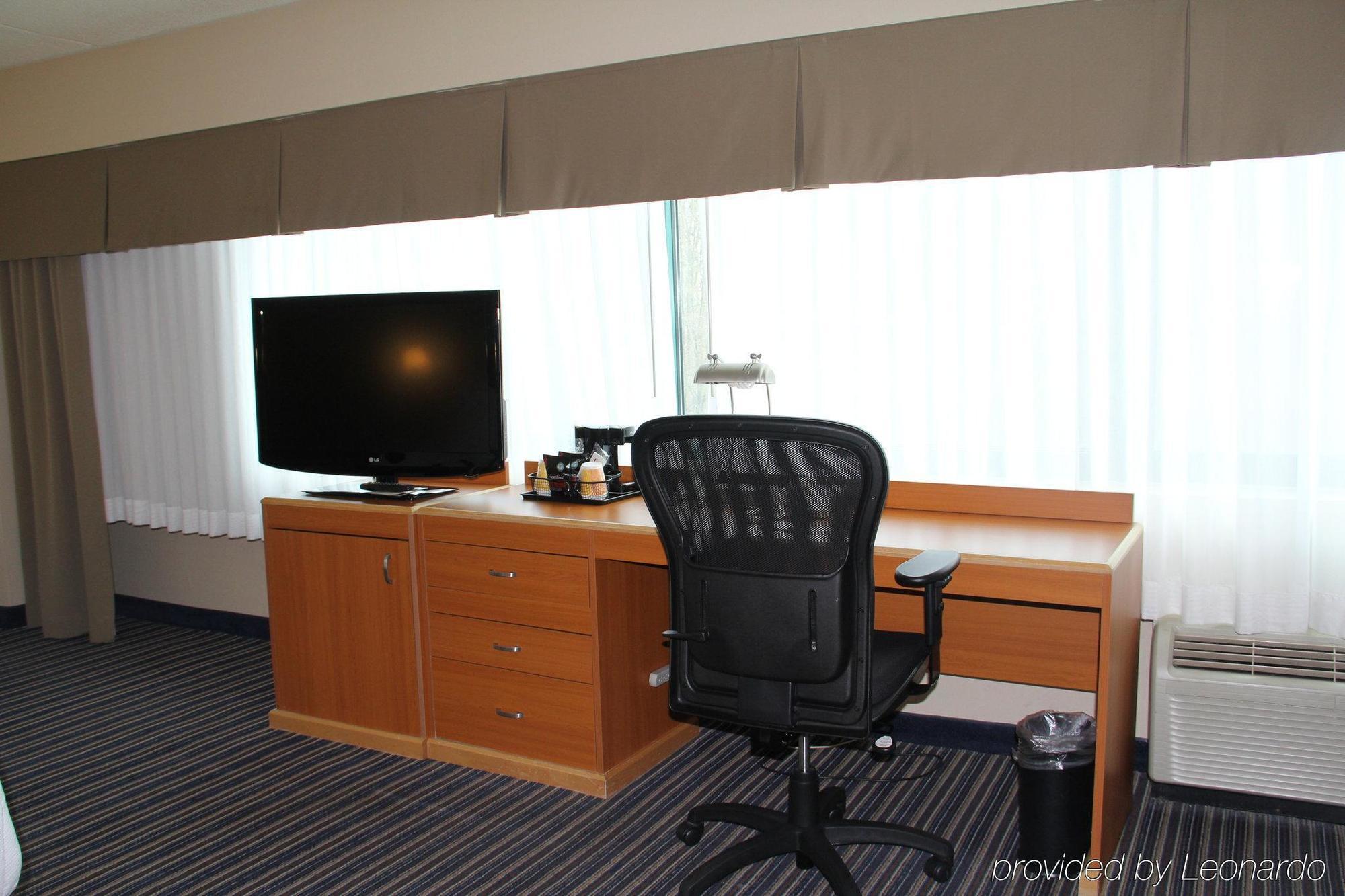 Holiday Inn Princeton By Ihg Bagian luar foto