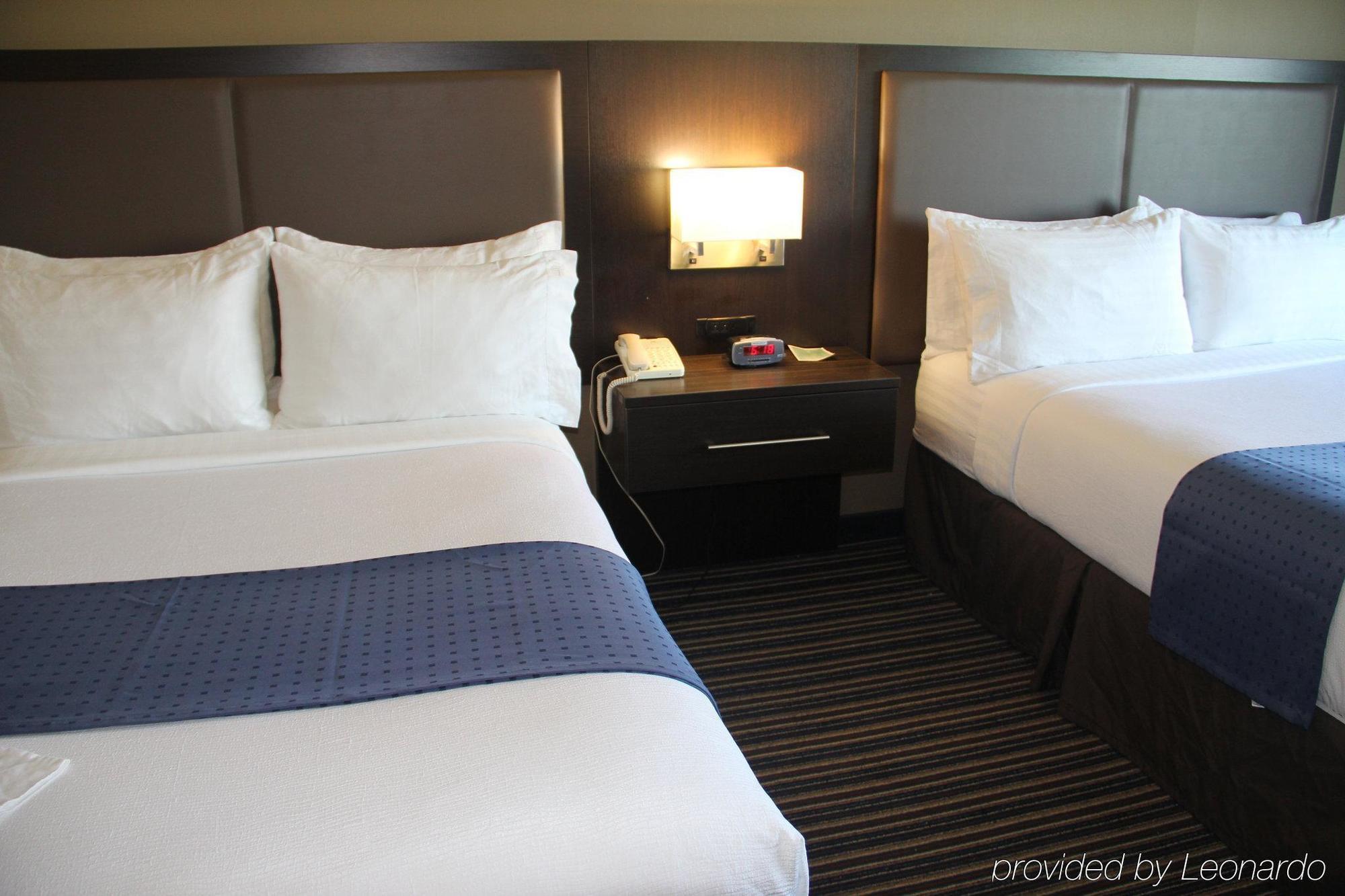 Holiday Inn Princeton By Ihg Bagian luar foto