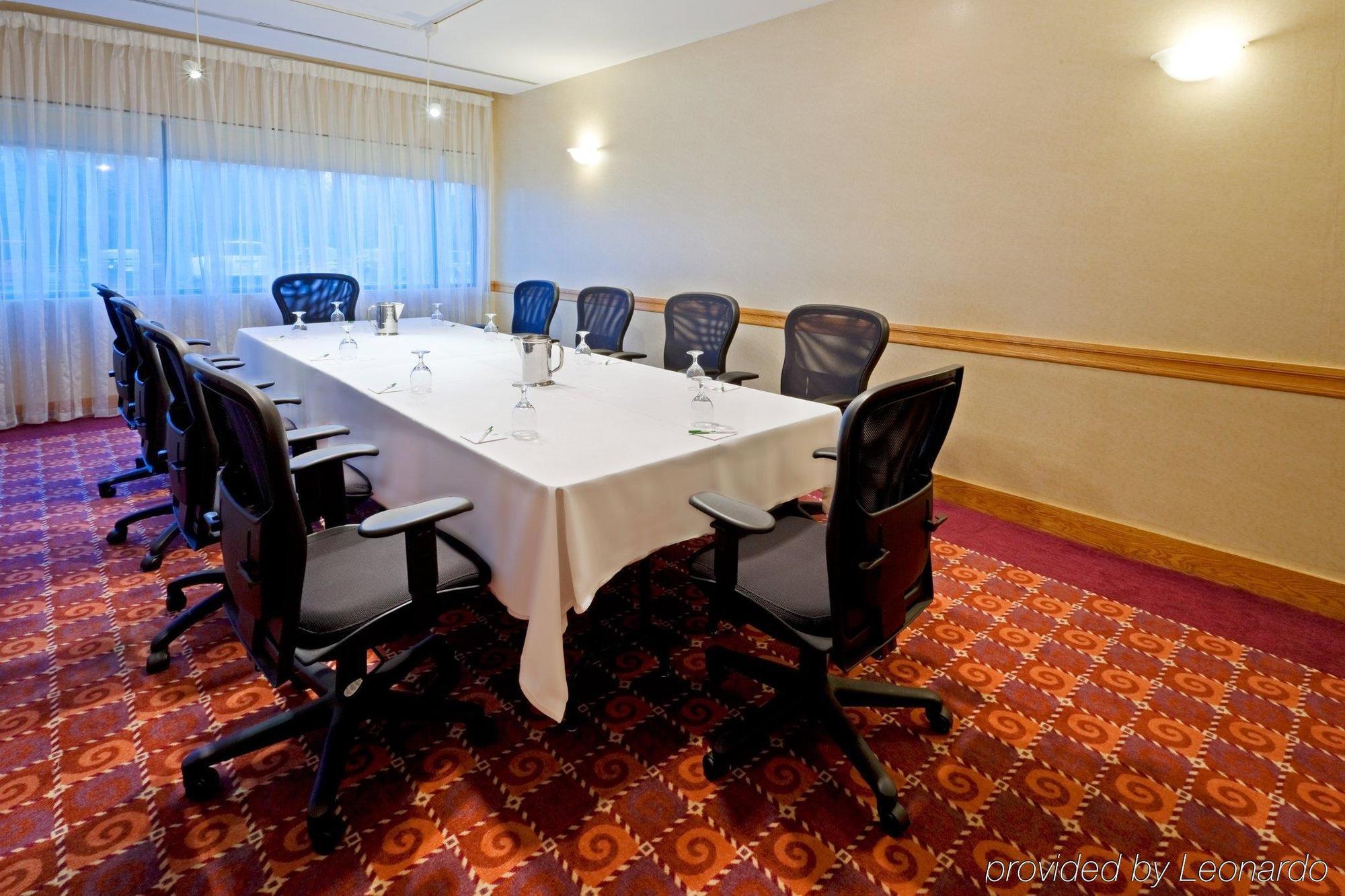 Holiday Inn Princeton By Ihg Bagian luar foto